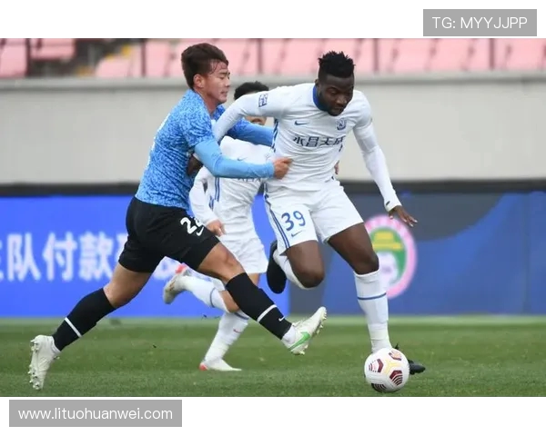 沧州雄狮激战再燃中超赛场全力冲击季后赛目标