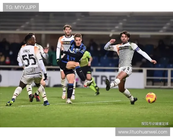 全球足球联赛新格局解析各大联赛竞争力对比与未来发展趋势