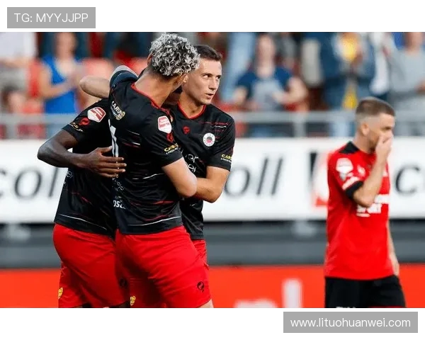 SBV精英与格拉芙的精彩对决揭示了足球战术的深度与魅力