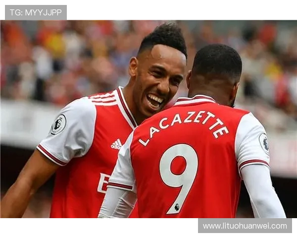 奥巴梅扬对决各大前锋的精彩瞬间与职业生涯回顾