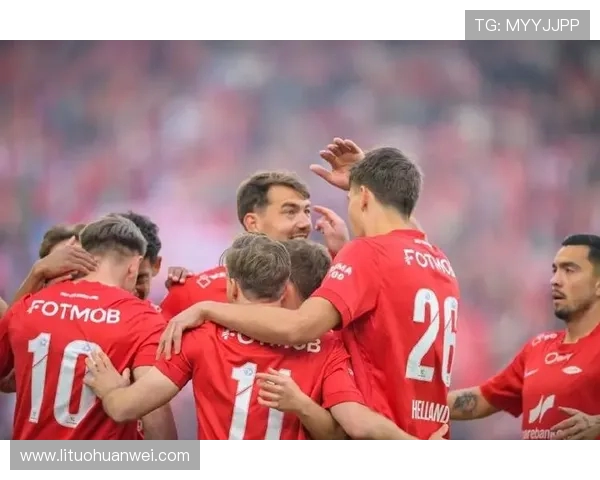 布兰与罗森博格激战正酣比分悬念引人关注的精彩对决